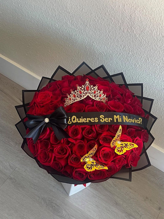 RAMO DE 75 ROSAS NATURAL