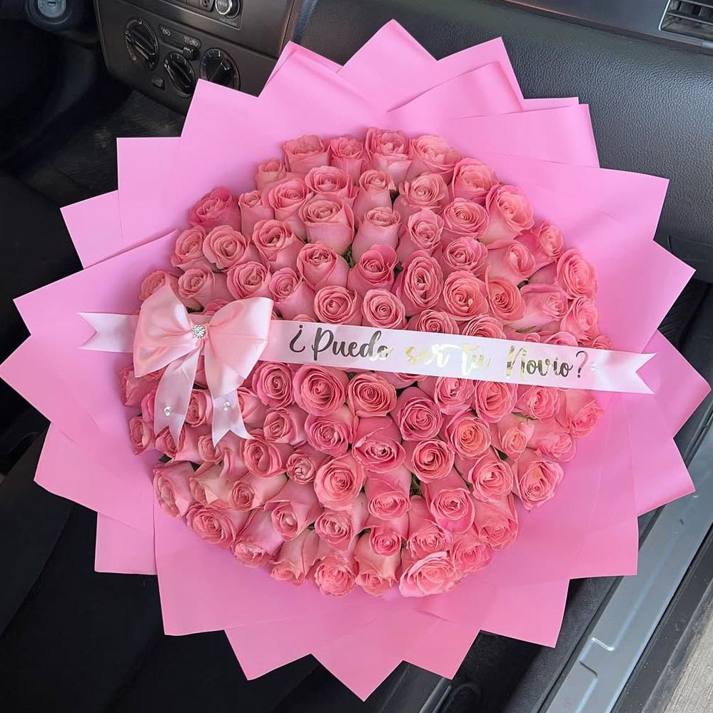 RAMO DE 100 ROSAS NATURAL